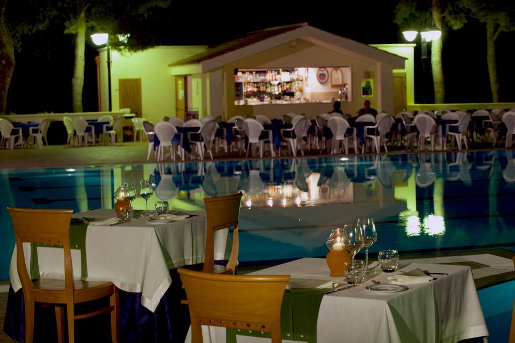 Hotel Portonuovo Vieste Pokoj fotografie