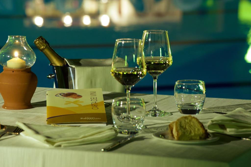 Hotel Portonuovo Vieste Pokoj fotografie